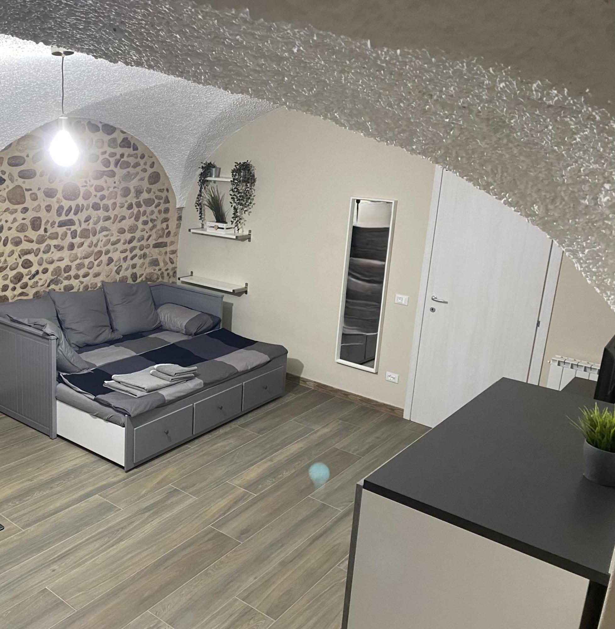 Appartamento B&B C'Era Una Volta Solferino Esterno foto