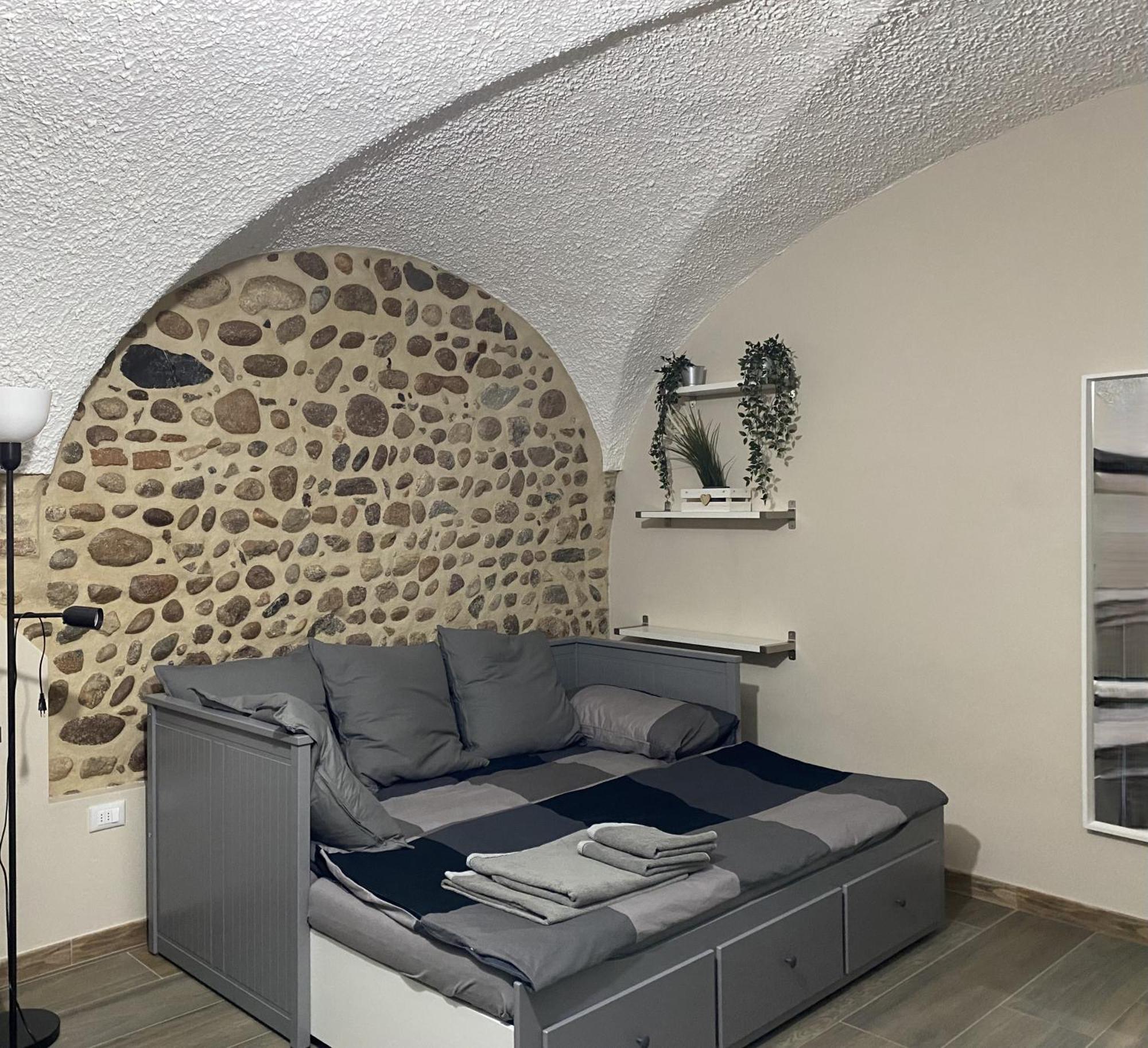 Appartamento B&B C'Era Una Volta Solferino Esterno foto